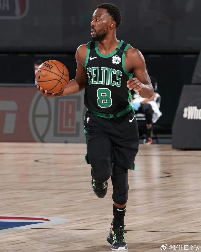 半岛体育官网-凯尔特人转会曼城